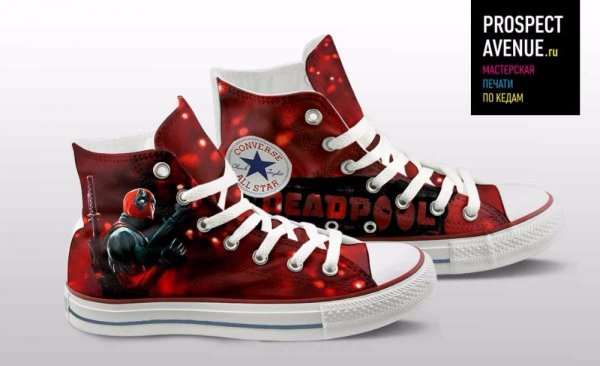 Кеды Converse «Дэдпул на красном фоне»