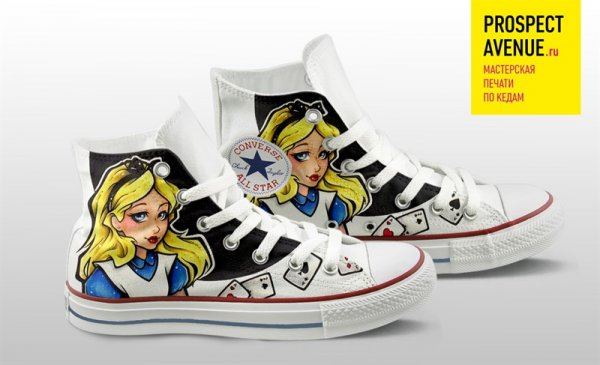 Кеды Converse «Диснеевская Алиса в стране чудес»